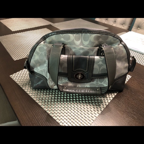 Coach Handbag - Picture 1 of 3